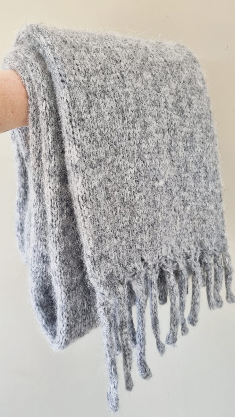 Finished BERLIN Scarf by Susanne Müller knitted in Gazzal Alpaca Air Mid Grey