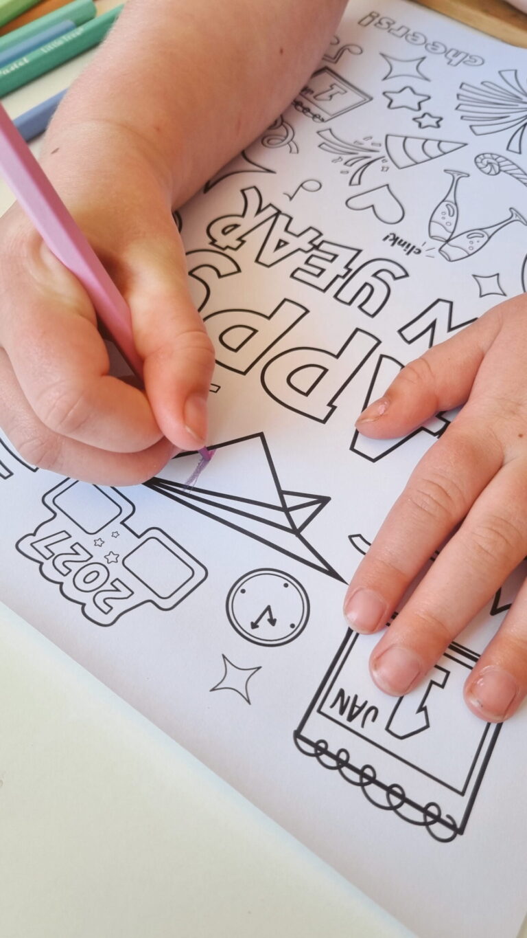 free new years 2027 colouring in printable sheet
